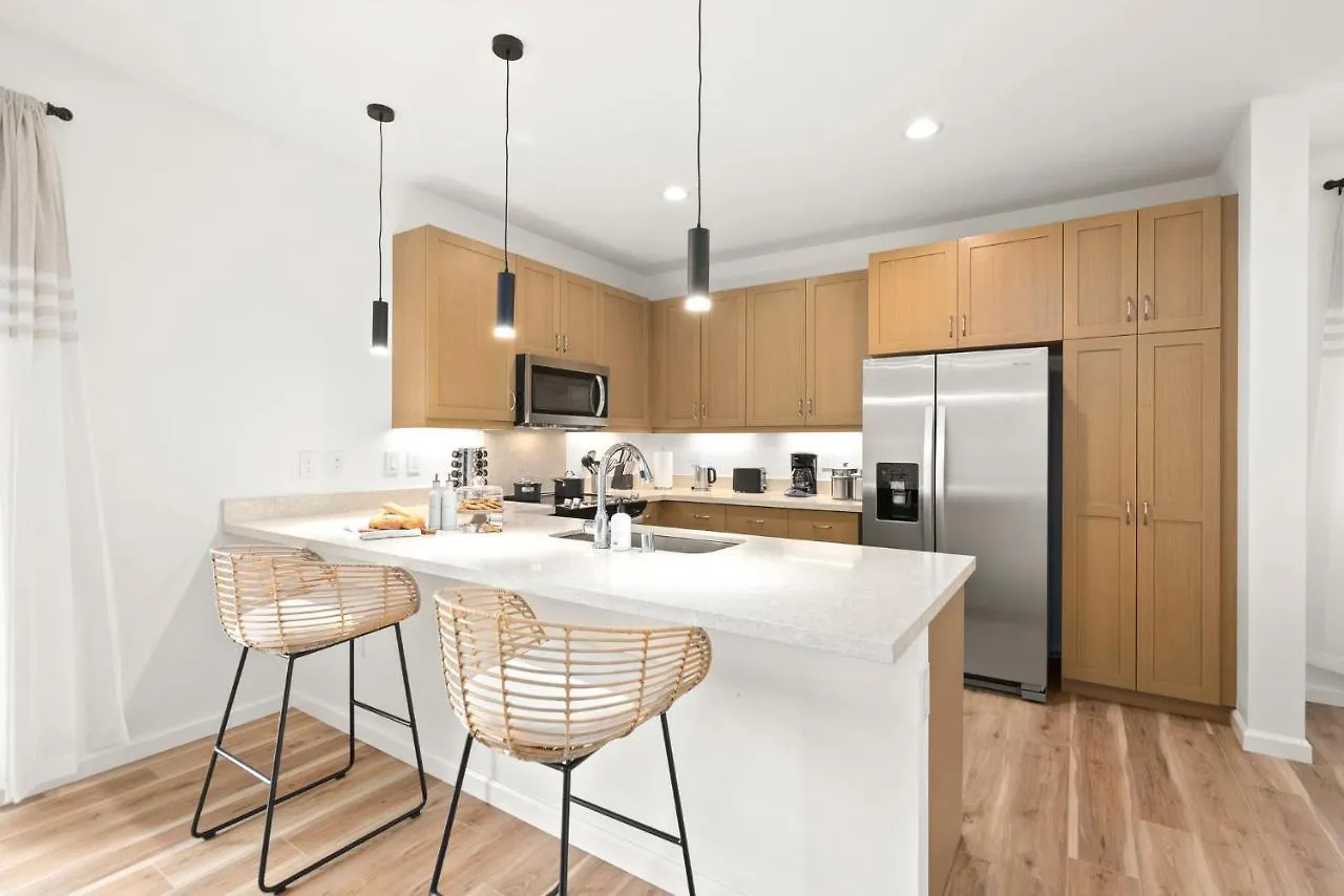 펜션 @ Marbella Lane - 2 Master Suites Mt+Ocean Views Waianae 미국