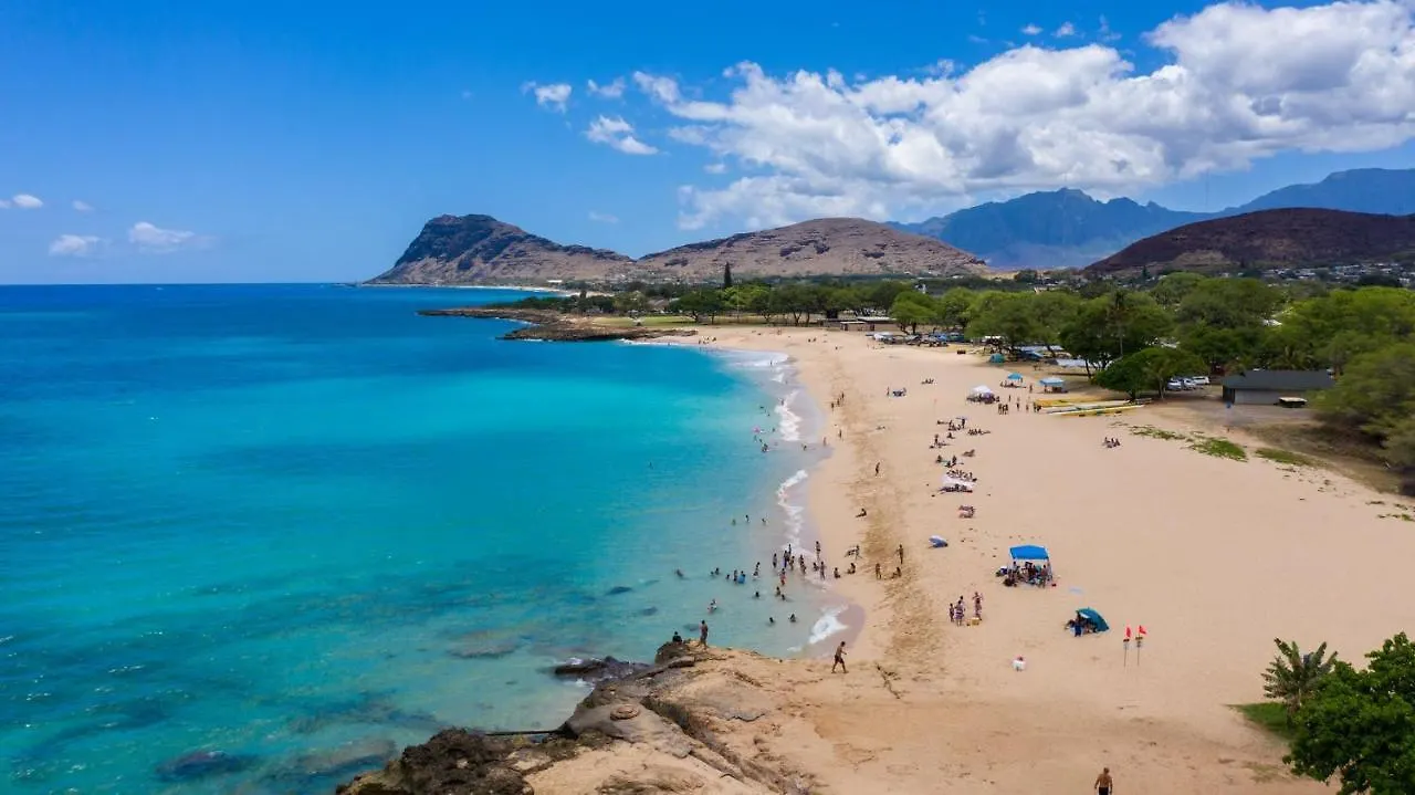 펜션 @ Marbella Lane - 2 Master Suites Mt+Ocean Views Waianae 미국